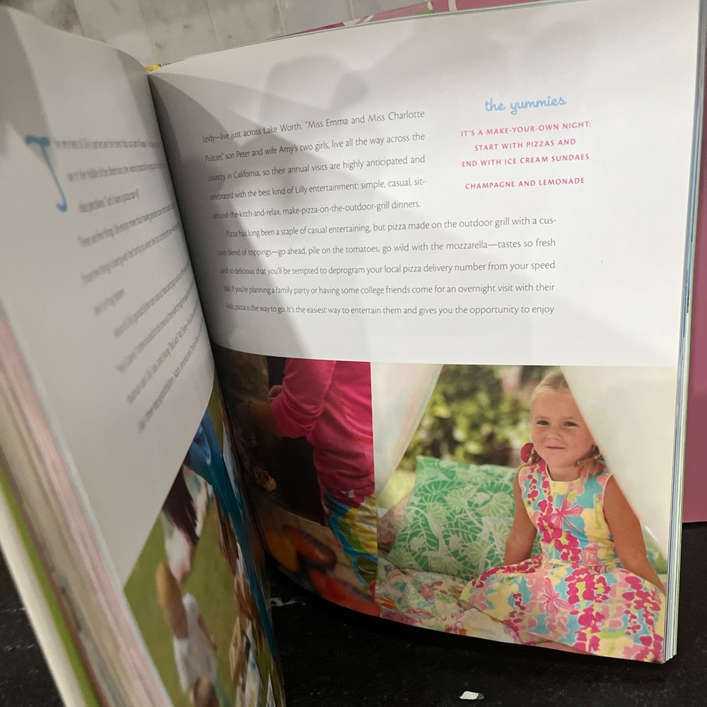 Essentially Lilly: A Guide to Colorful Entertaining - RARE - Picture 4 of 6